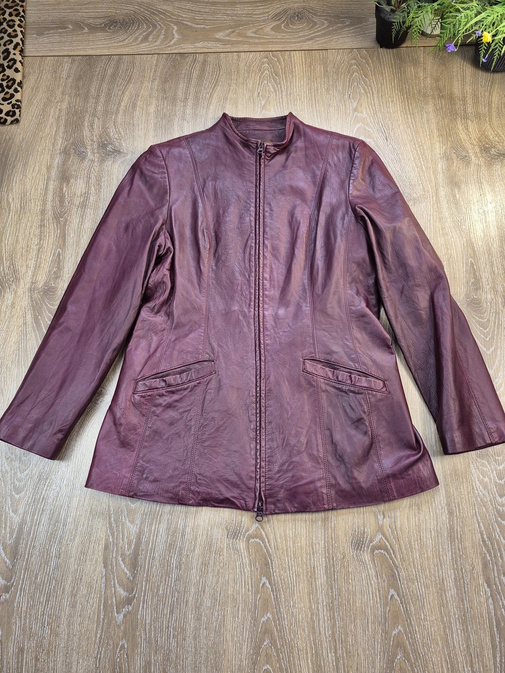 Danier Vintage 90's Women's Merlot Leather Zip Up Jacket Medium 8 10